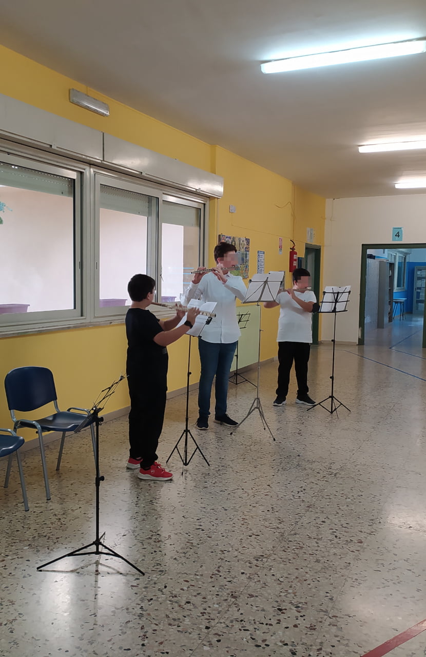 ensemble_flautisoli_censored
