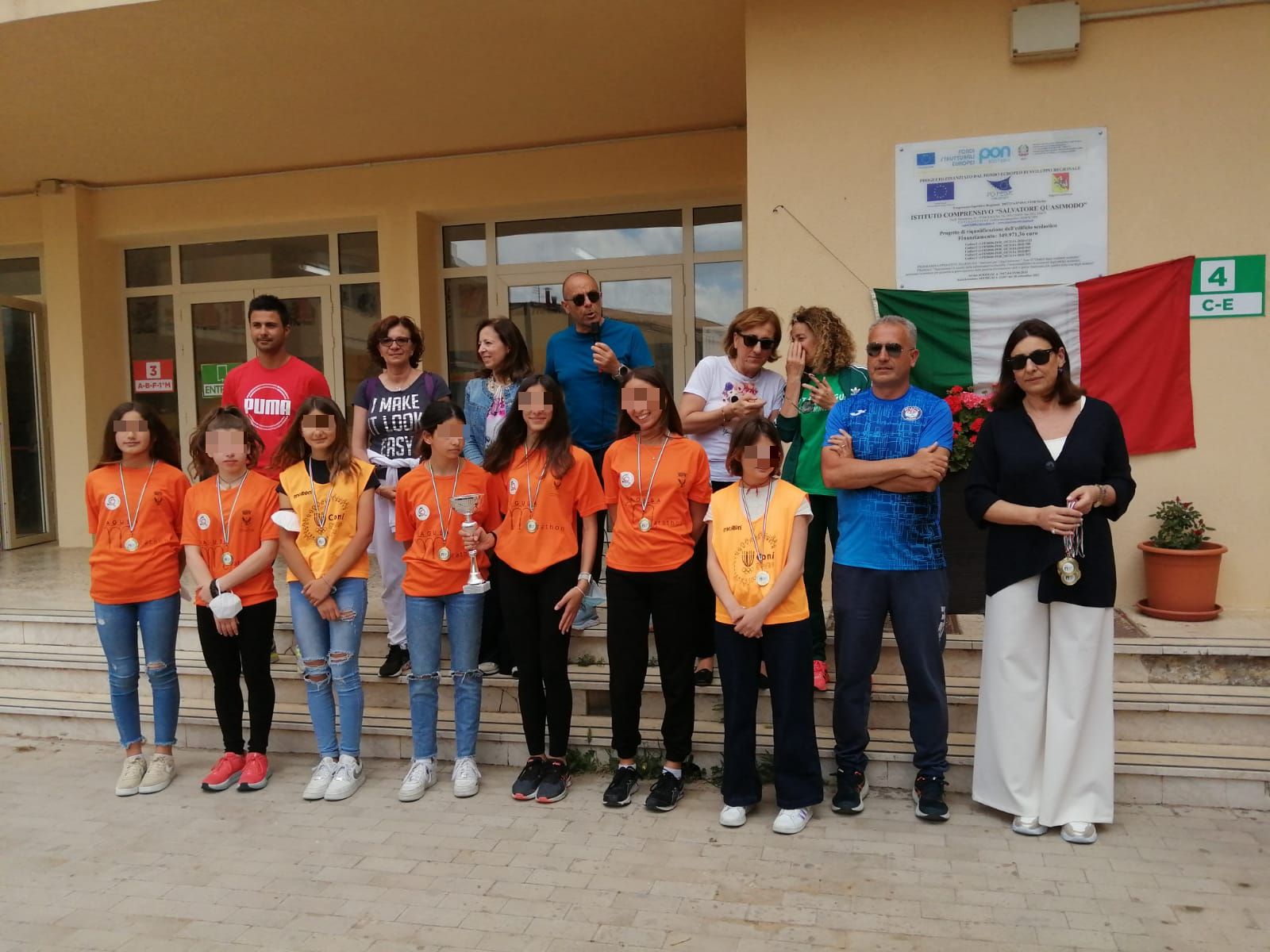 targa_Coni_-_finali_nazionali_atletica_1_censored