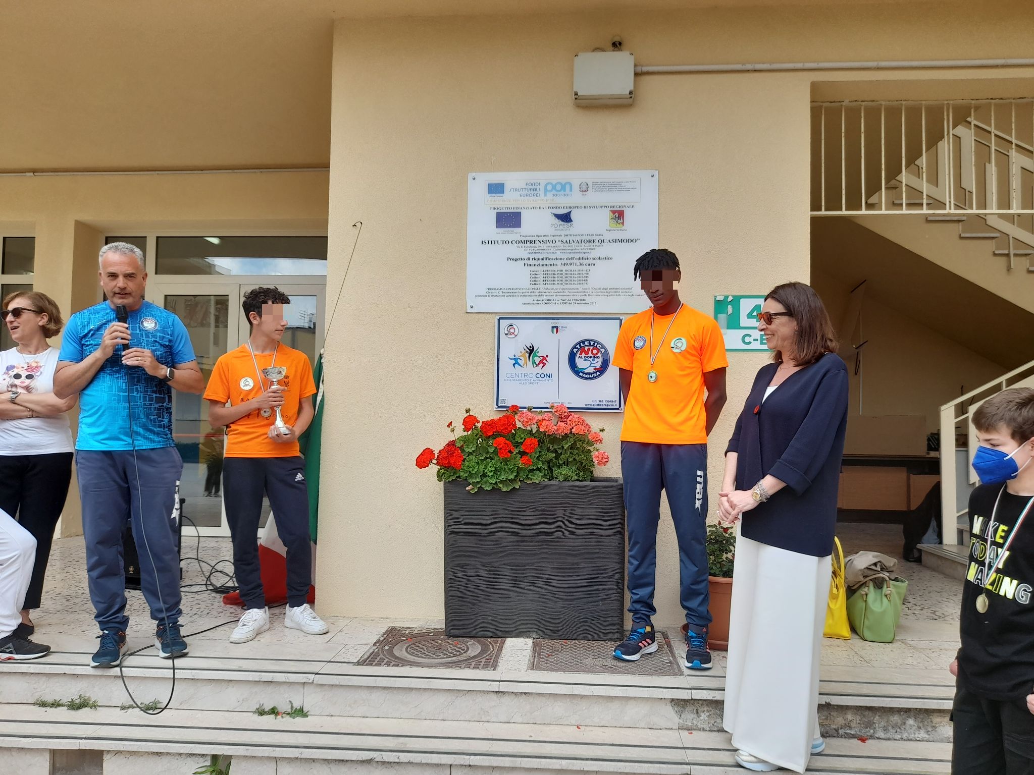 targa_Coni_-_finali_nazionali_atletica_1_censored_1