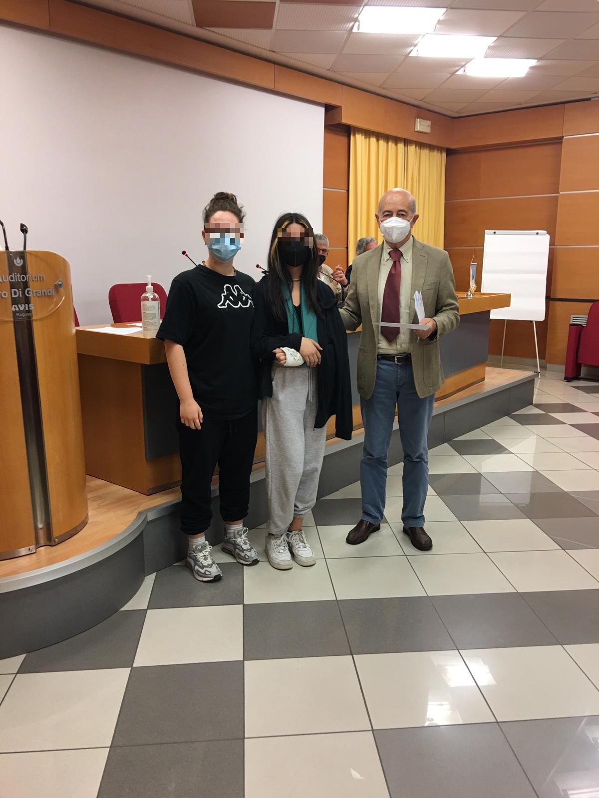 concorso_Avis_4_censored