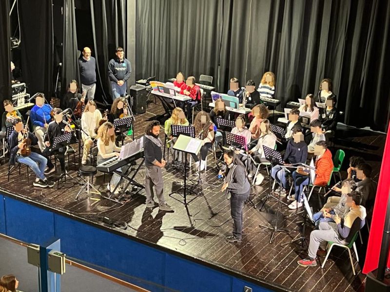 Orchestra02_mod